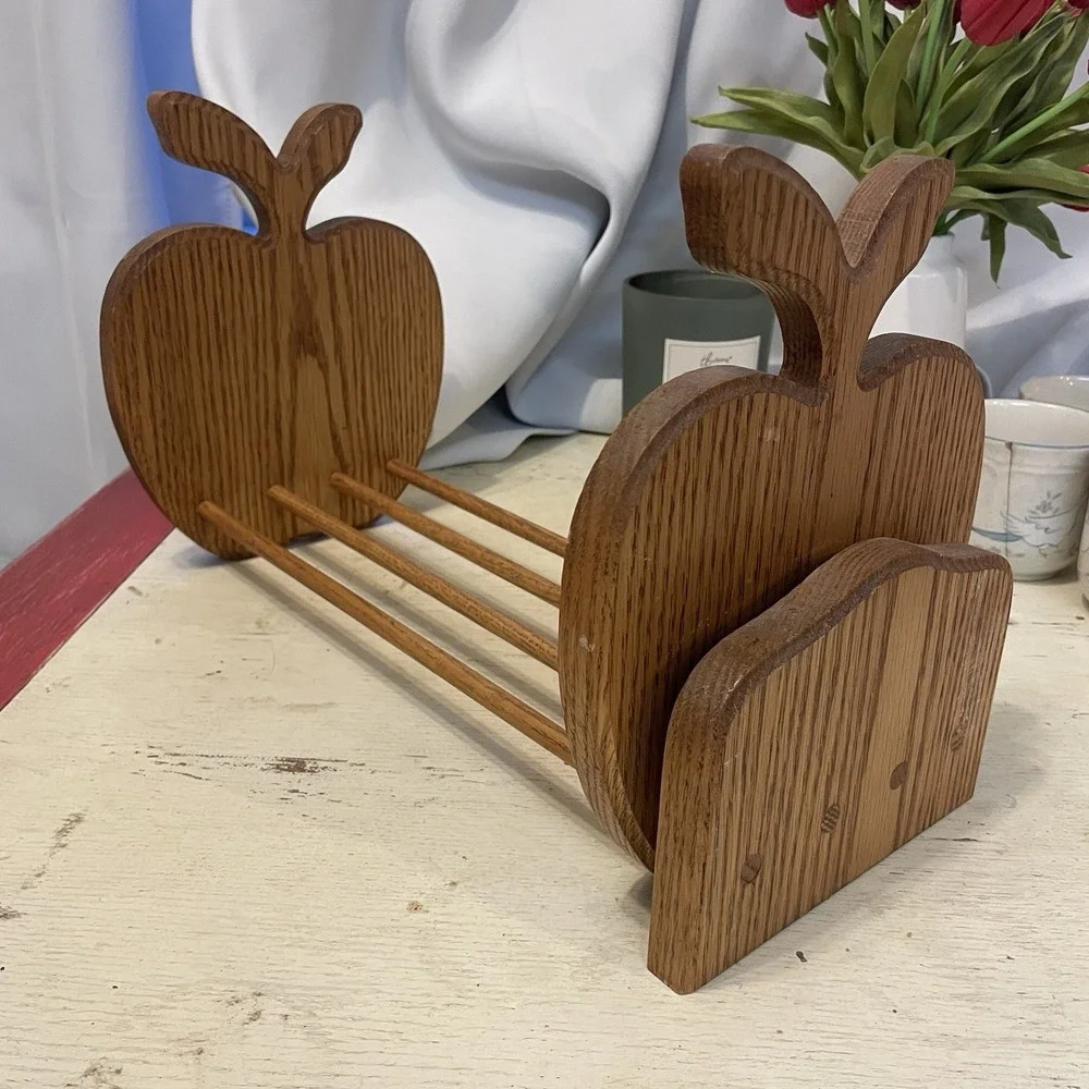 Vintage Wooden Sliding Bookend, Apple Cutout, Farmhouse Decor 15